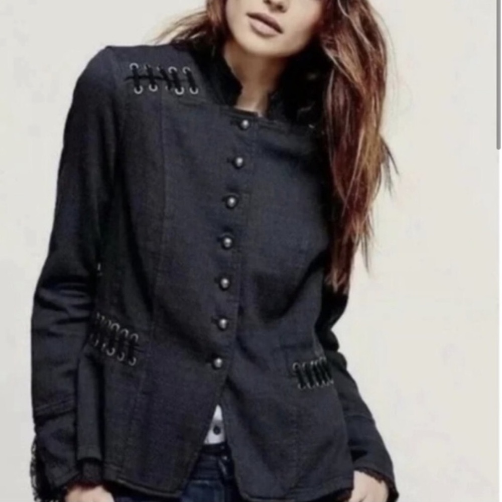 FREE PEOPLE VICTORIAN LACE JACKET IN NAVY SIZE XS - Picture 2 of 16